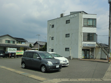 小野合同事務所外観